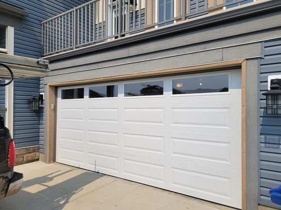 Commercial garage doors